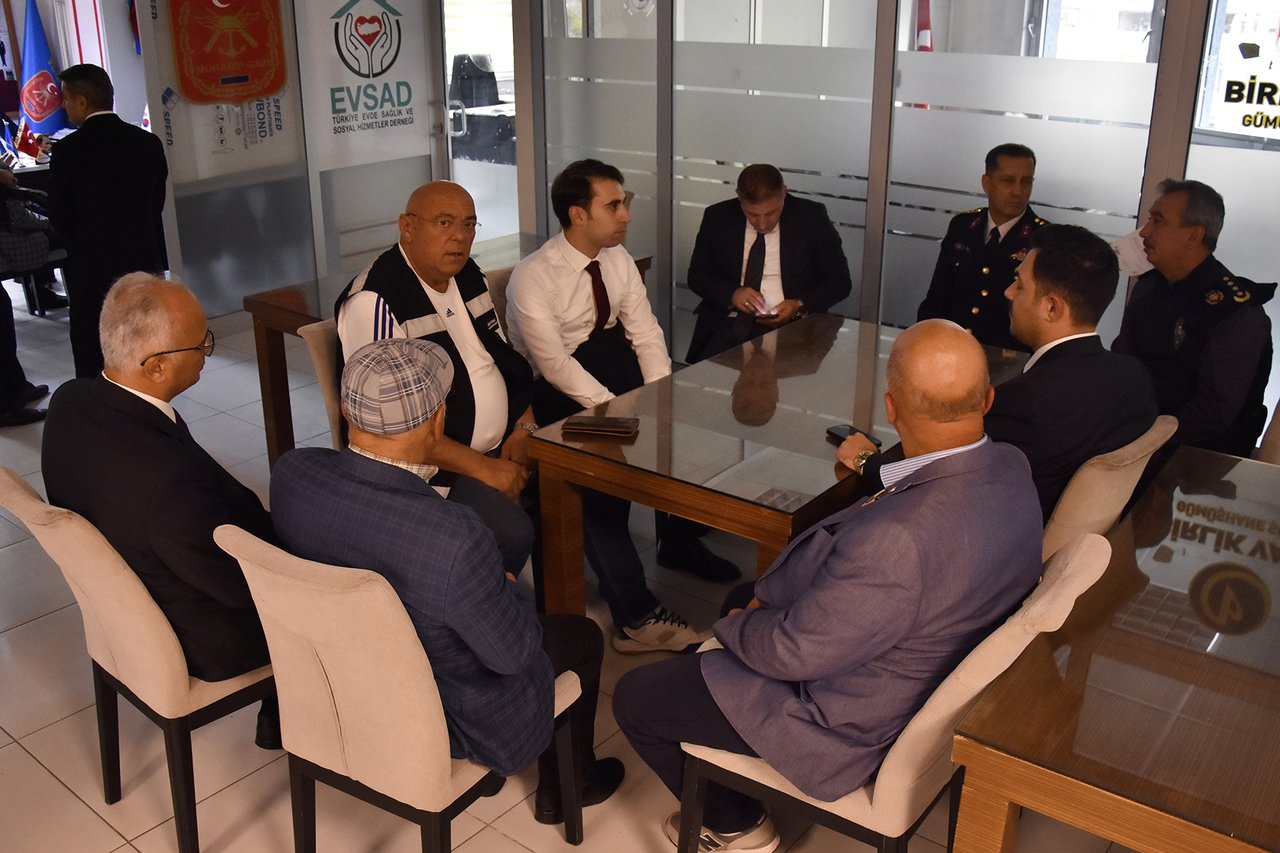 BELEDİYE BAŞKAN YARDIMCIMIZ NECATİ YILMAZ’ IN 19 EYLÜL GAZİLER GÜNÜ ZİYARETİ