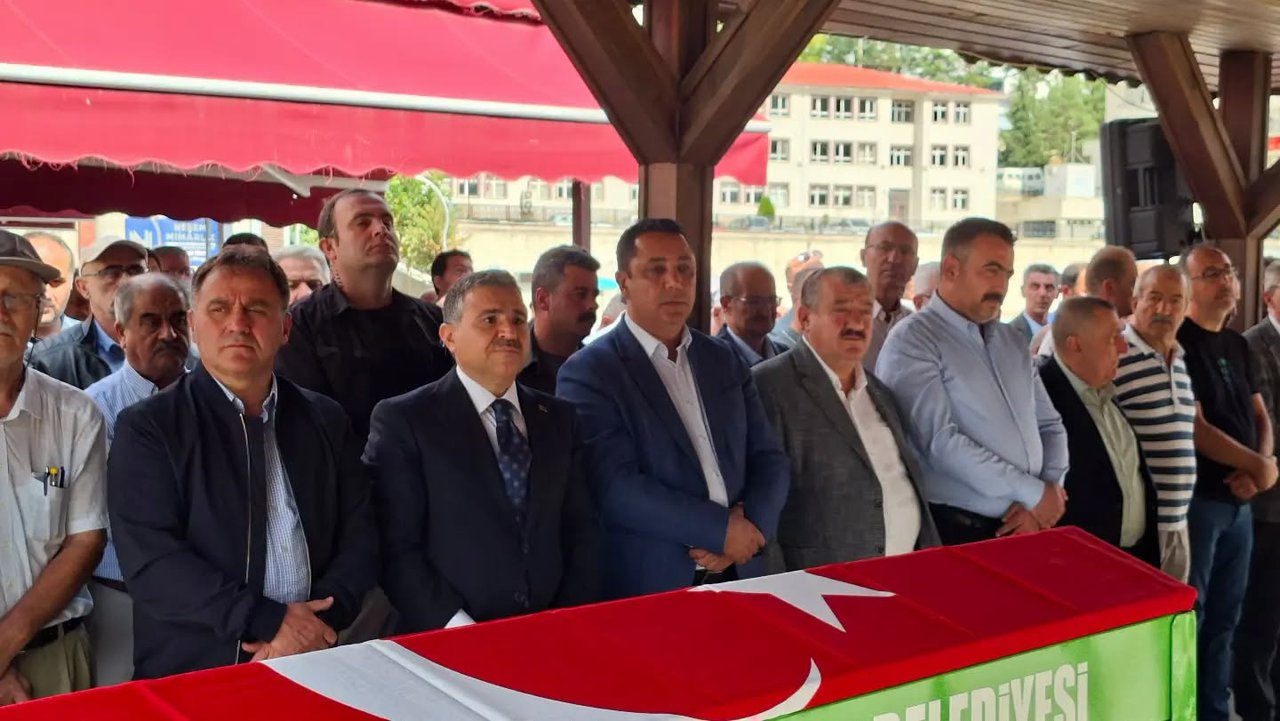 BAŞKANIMIZ, CEVAT AYGÜN'Ü EBEDİYETE UĞURLADI
