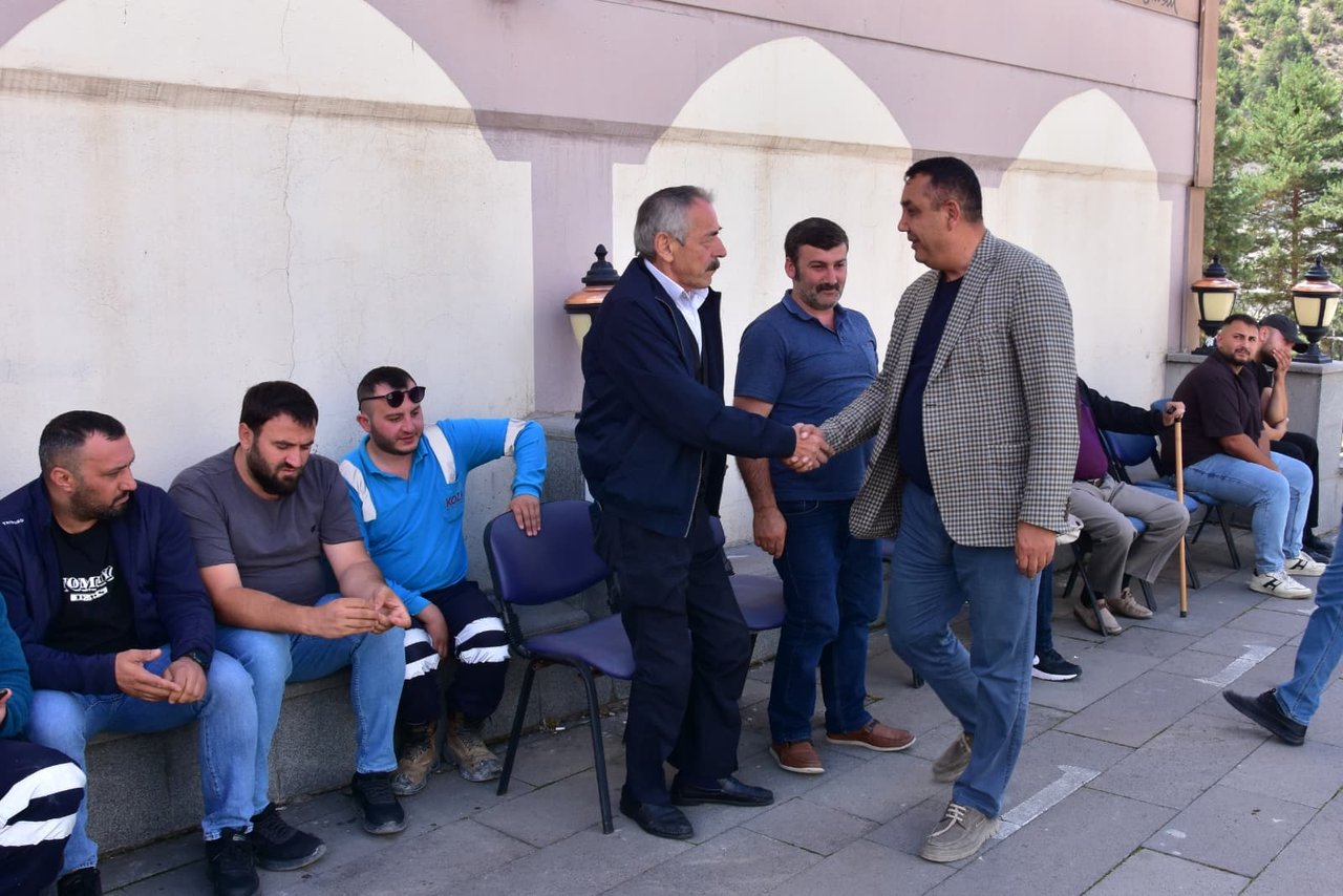 BAŞKANIMIZ, İLİMİZ YAYDEMİR KÖYÜ SAKİNLERİNDEN RUŞEN ULUTAŞ’I EBEDİYETE UĞURLADI