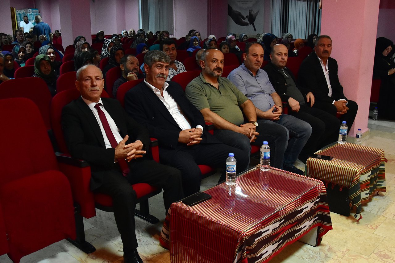 BELEDİYE BAŞKAN YARDIMCIMIZ ORHAN MAZMAN DÜĞÜN TÖRENLERİNE KATILDI