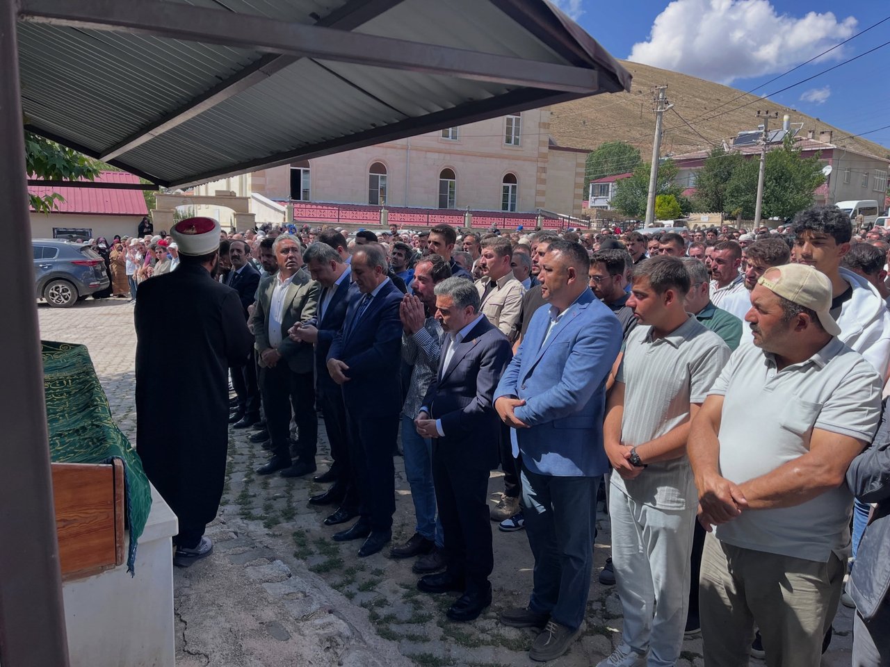 BAŞKANIMIZ, ENES TUNÇ KARDEŞİMİZİ EBEDİYETE UĞURLADI