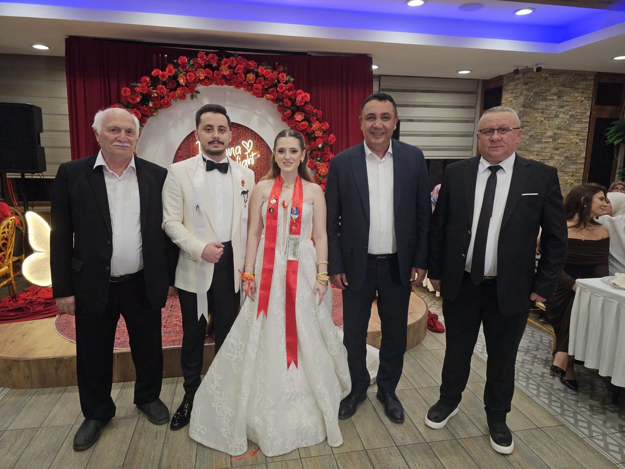 BAŞKANIMIZ, DÜĞÜN TÖRENİNE KATILARAK NİKÂH KIYDI