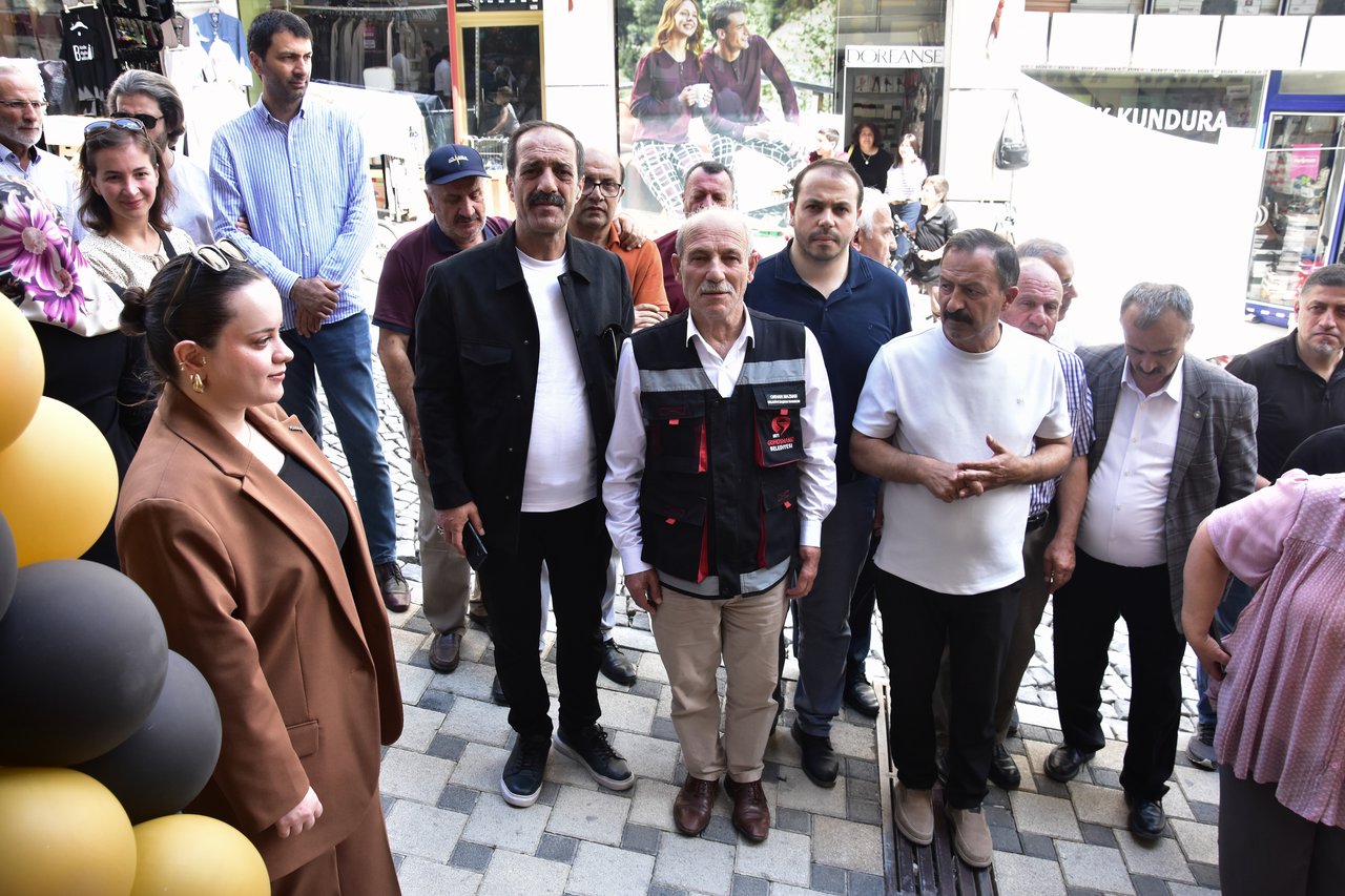 Başlıksız Galeri