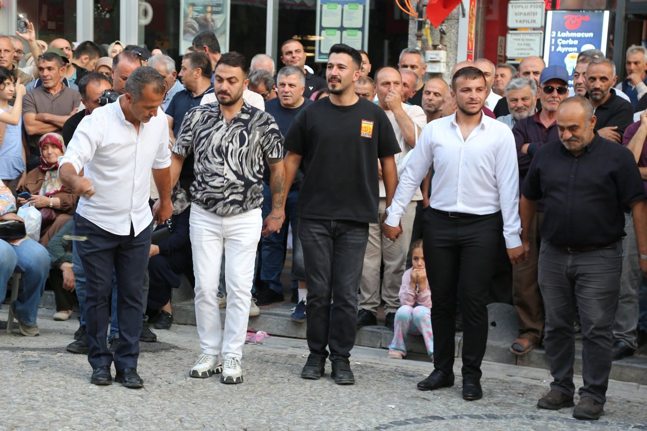 ULUSLARARASI GÜMÜŞHANE KÜLTÜR SANAT TANITIM GÜNLERİ'NİN 2. GÜNÜ DOLU DOLU GEÇTİ