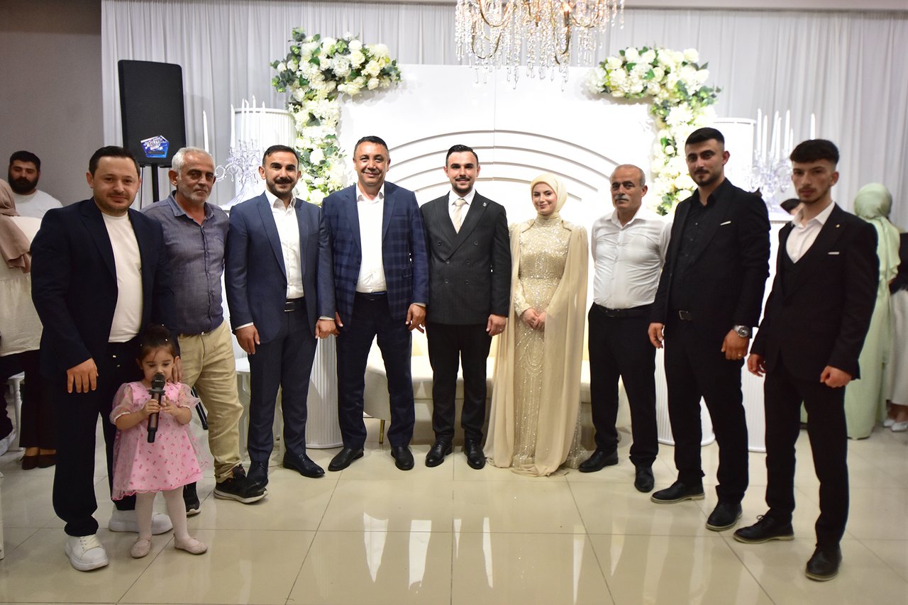 BAŞKANIMIZ, DÜĞÜN TÖRENLERİNE KATILDI