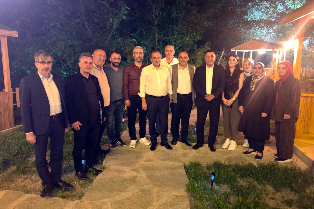 BAŞKANIMIZ, MHP GÜMÜŞHANE İL YÖNETİM KURULU ÜYEMİZ ALİM COŞKUN’UN MİSAFİRİ OLDU