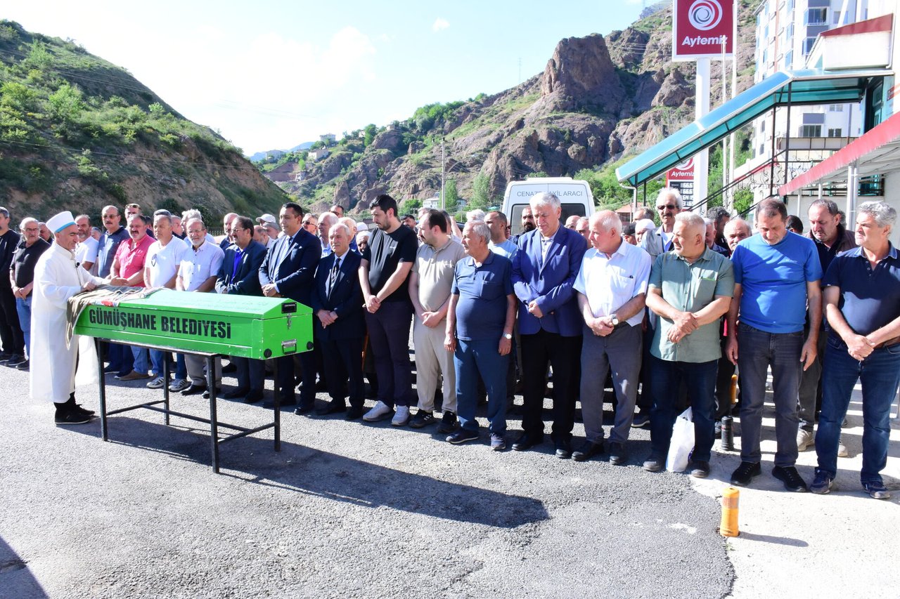 BAŞKANIMIZ, NECMİYE KOÇYİĞİT’İ SON YOLCULUĞUNA UĞURLADI, ÇALIŞMA SAHASI İNCELEDİ