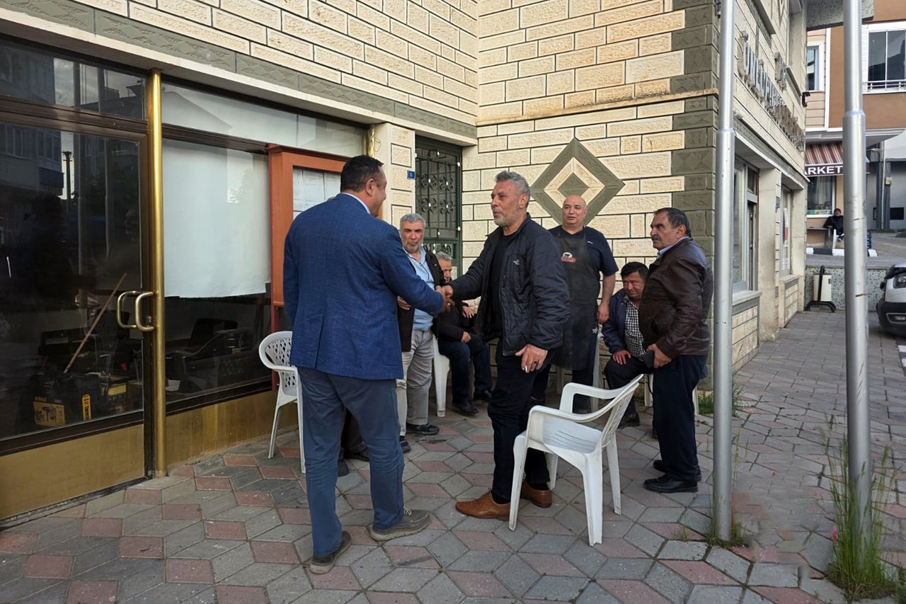 BAŞKANIMIZ, MHP KELKİT ESKİ İLÇE BAŞKANI ÖZKAN KESKİN’E GEÇMİŞ OLSUN ZİYARETİNDE BULUNDU