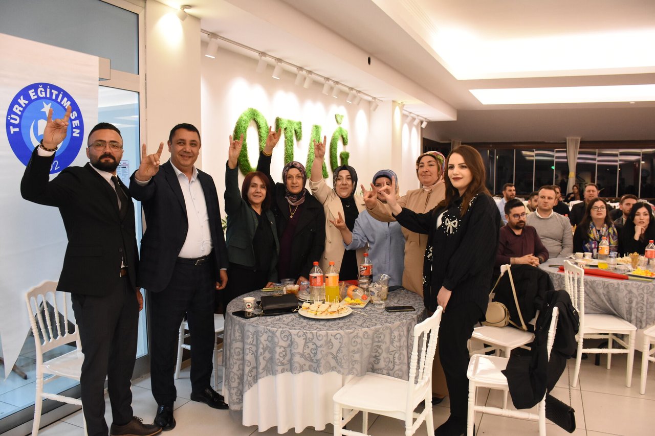 BAŞKANIMIZ, 3 MAYIS TÜRKÇÜLER GÜNÜ MÜNASEBETİYLE “TÜRKÜLERLE TÜRKÇÜLÜK AKŞAMI” PROGRAMINA KATILDI