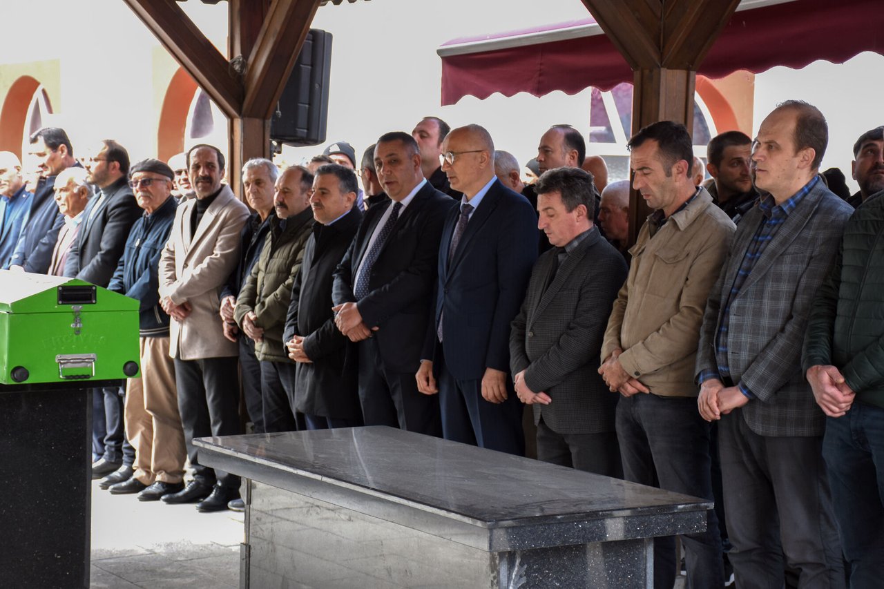 BAŞKANIMIZ, CENAZE TÖRENİNE KATILDI, ÇALIŞMA SAHASI İNCELEDİ, ZİYARETTE BULUNDU
