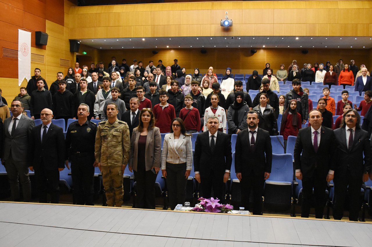 BAŞKAN VEKİLİMİZ HAMZA KARABULUT, KÜTÜPHANE HAFTASI KUTLAMA PROGRAMINA KATILDI