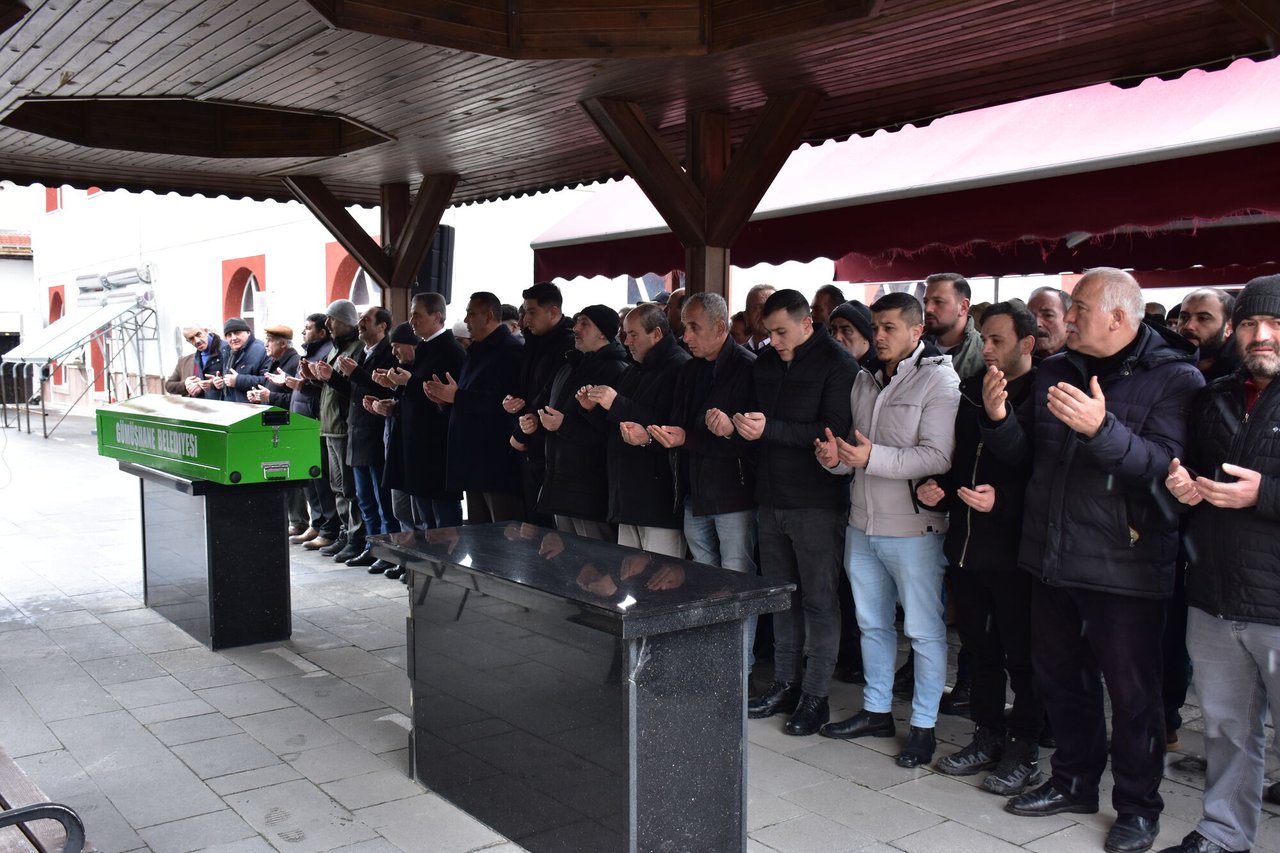 BAŞKANIMIZDAN YOĞUN GÜN, CENAZE TÖRENİNE KATILDI, NİKAH KIYDI, ÇALIŞMA SAHASI İNCELEDİ