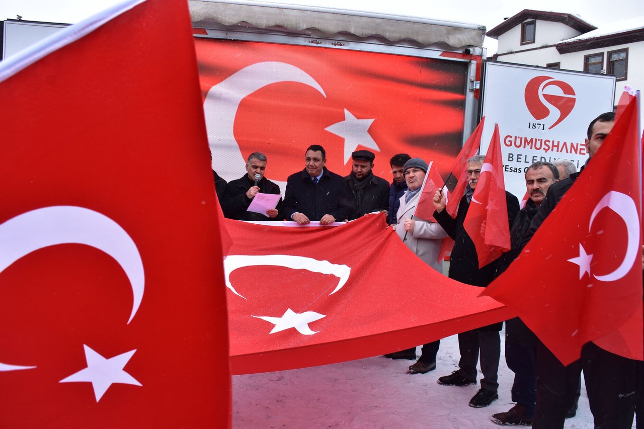 BAŞKANIMIZ, ŞANLI BAYRAĞIMIZA YÖNELİK ÇİRKİN SALDIRIYI KINAMA BASIN AÇIKLAMASINA KATILDI