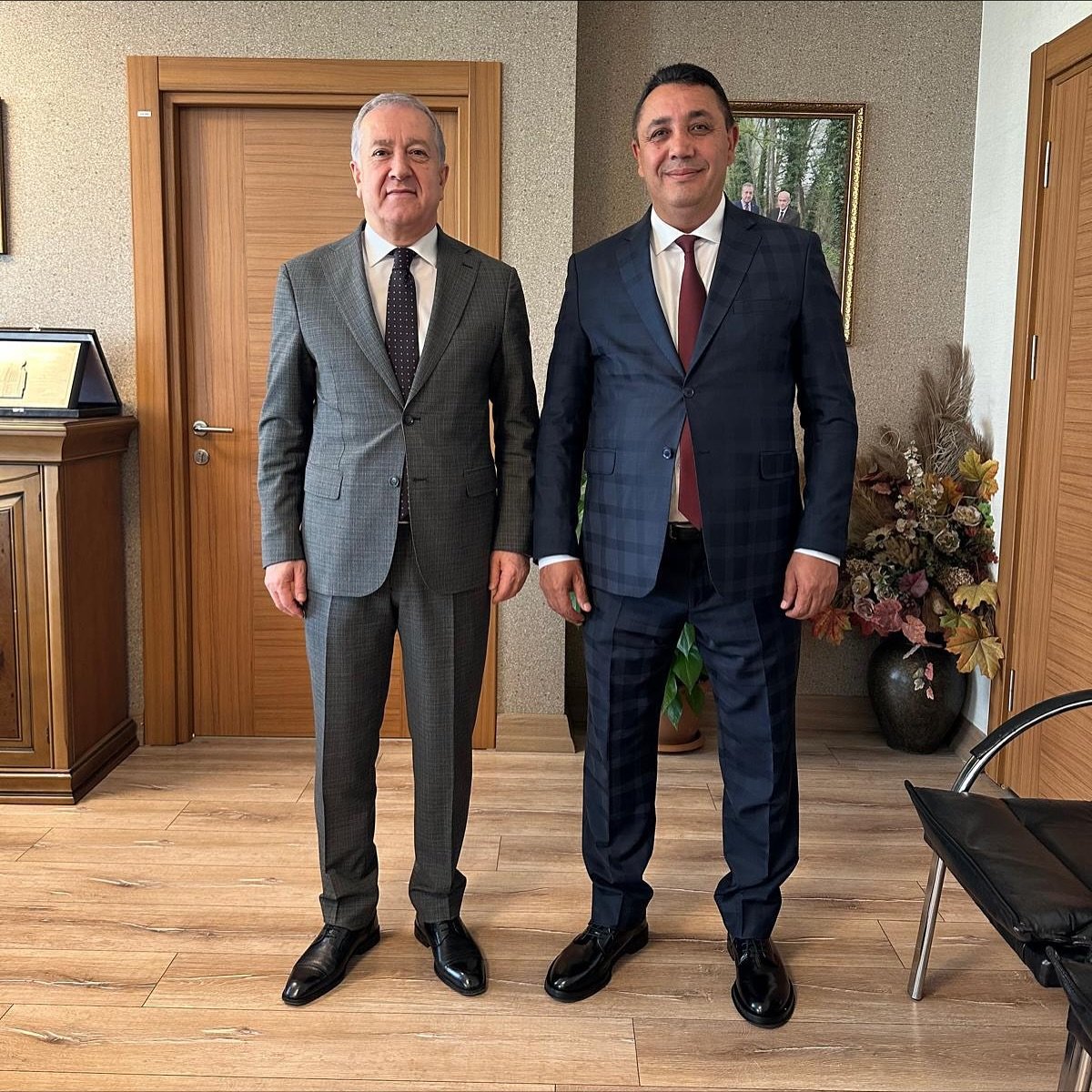 BAŞKANIMIZ, GENEL BAŞKANIMIZ SAYIN DR. DEVLET BAHÇELİ BEYEFENDİ’Yİ ZİYARET ETTİ