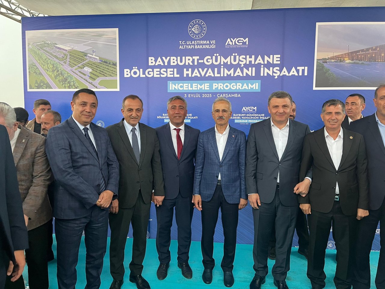 ULAŞTIRMA VE ALTYAPI BAKANIMIZ SAYIN ABDULKADİR URALOĞLU’NU, KÖSE HAVALİMANI İNCELEDİ