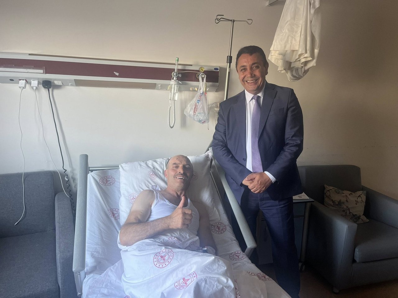 BAŞKANIMIZ, HASTA ZİYARETİ BULUNDU