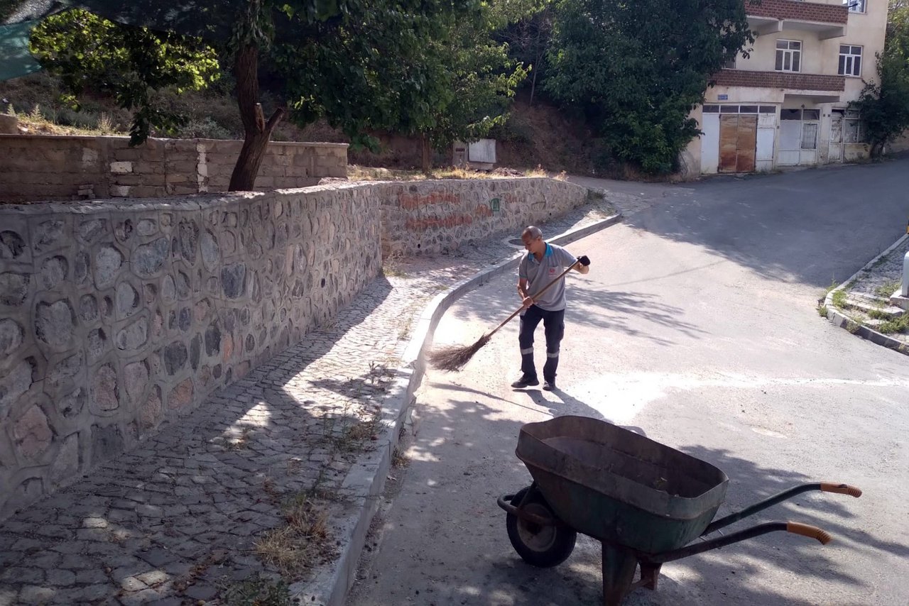 DAHA TEMİZ, DAHA DÜZENLİ BİR GÜMÜŞHANE İÇİN ÇALIŞMAYA DEVAM EDİYORUZ