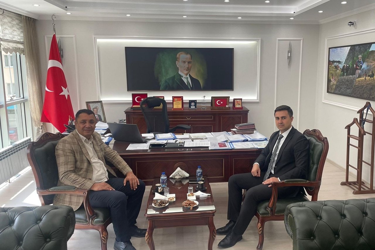 BAŞKANIMIZ, TORUL KAYMAKAMI KORAY ÇELİK’İ MAKAMINDA ZİYARET ETTİ, İŞYERİ AÇILIŞ TÖRENİNE KATILDI