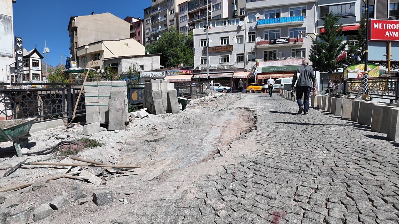 GÜMÜŞHANE’NİN HER NOKTASINDA ÇALIŞMALARIMIZA ARALIKSIZ DEVAM EDİYORUZ