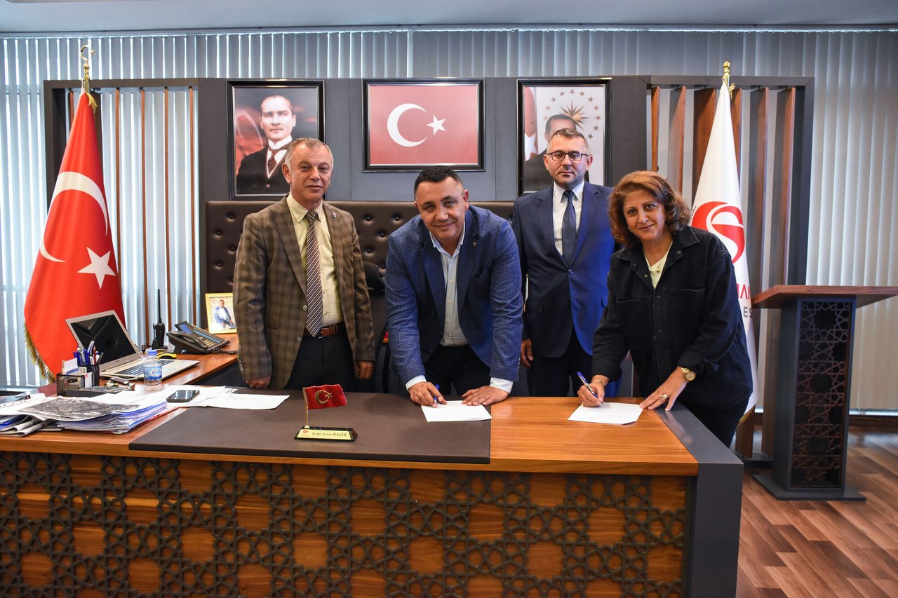 BAŞKANIMIZ, GÜMÜŞHANE TÜRK TELEKOM FEN LİSESİ OKUL AİLE BİRLİĞİ İŞ BİRLİĞİ PROTOKOLÜ İMZALADI