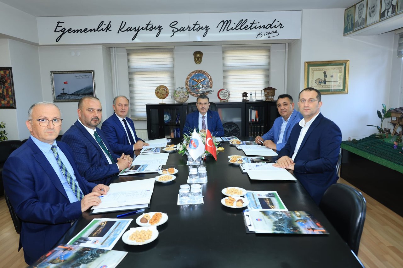 BAŞKANIMIZ, DOĞU KARADENİZ BELEDİYELER BİRLİĞİ ENCÜMEN TOPLANTISI’NA KATILDI