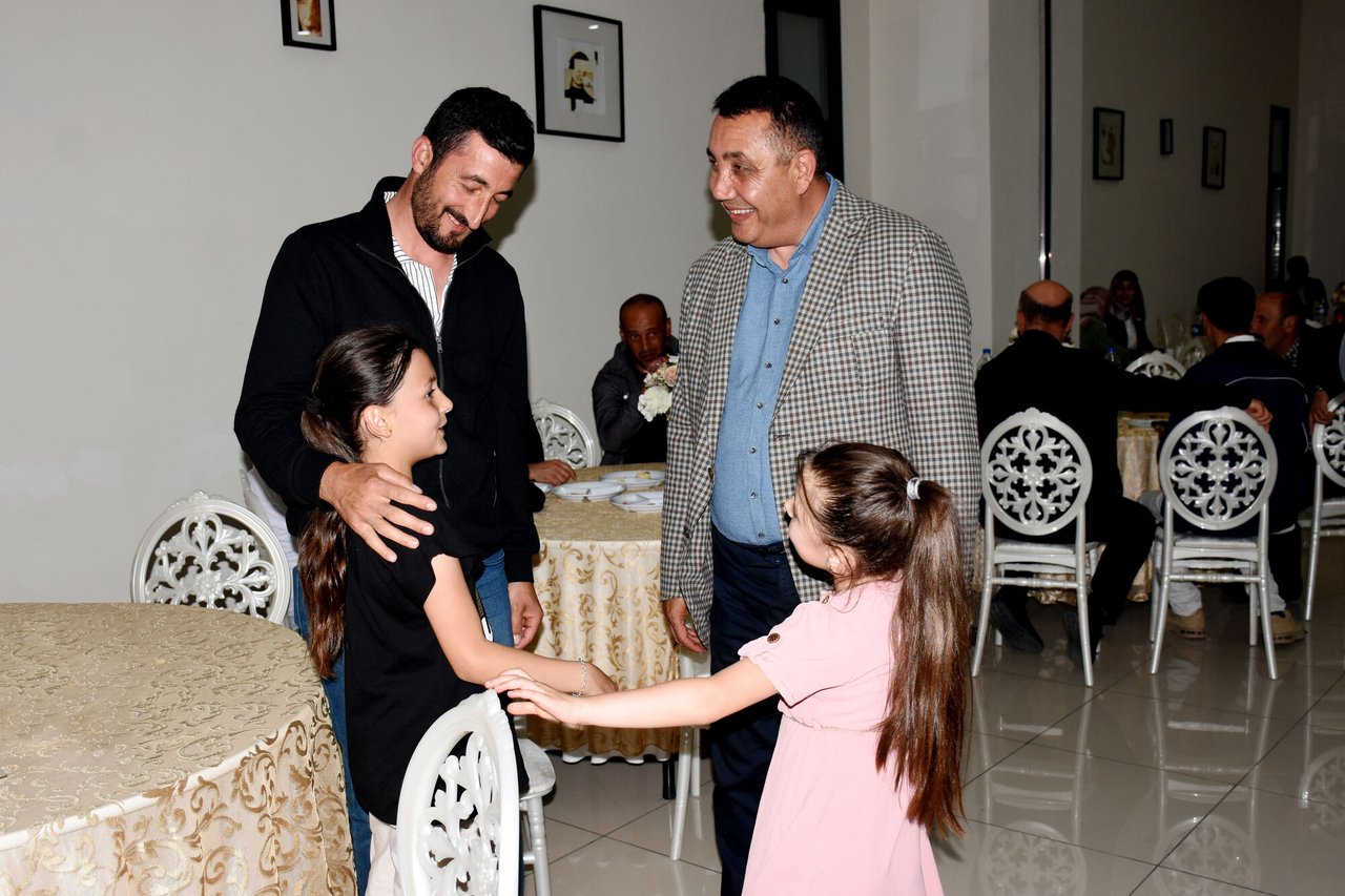 BAŞKANIMIZ, BUKET DEMİR VE CANER AYDIN KARDEŞLERİMİZİN DÜĞÜN MERASİMLERİNE KATILIM SAĞLADI