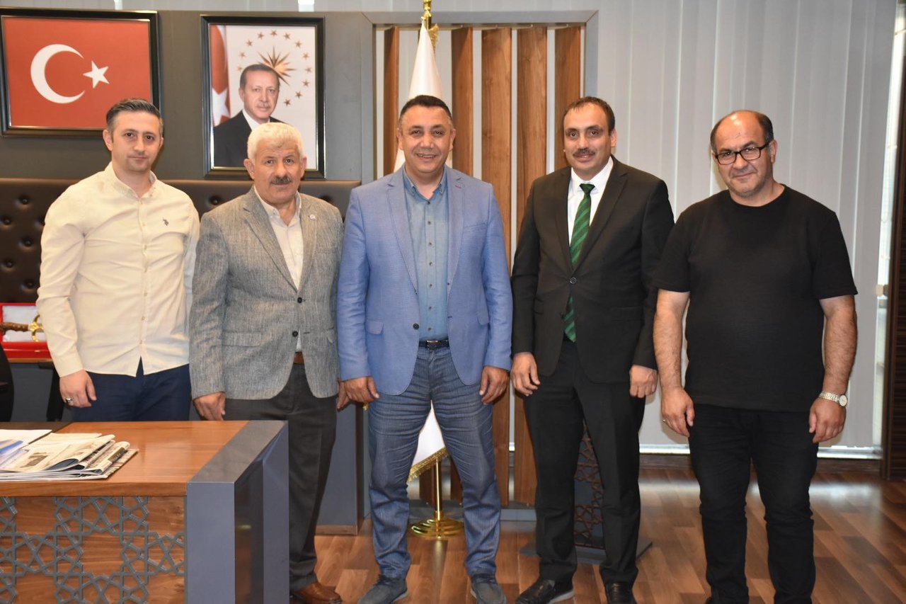 BAŞKANIMIZA, TRABZON HİZMET-İŞ ŞUBE BAŞKANI ŞEVKET ÇELİK’TEN ZİYARET