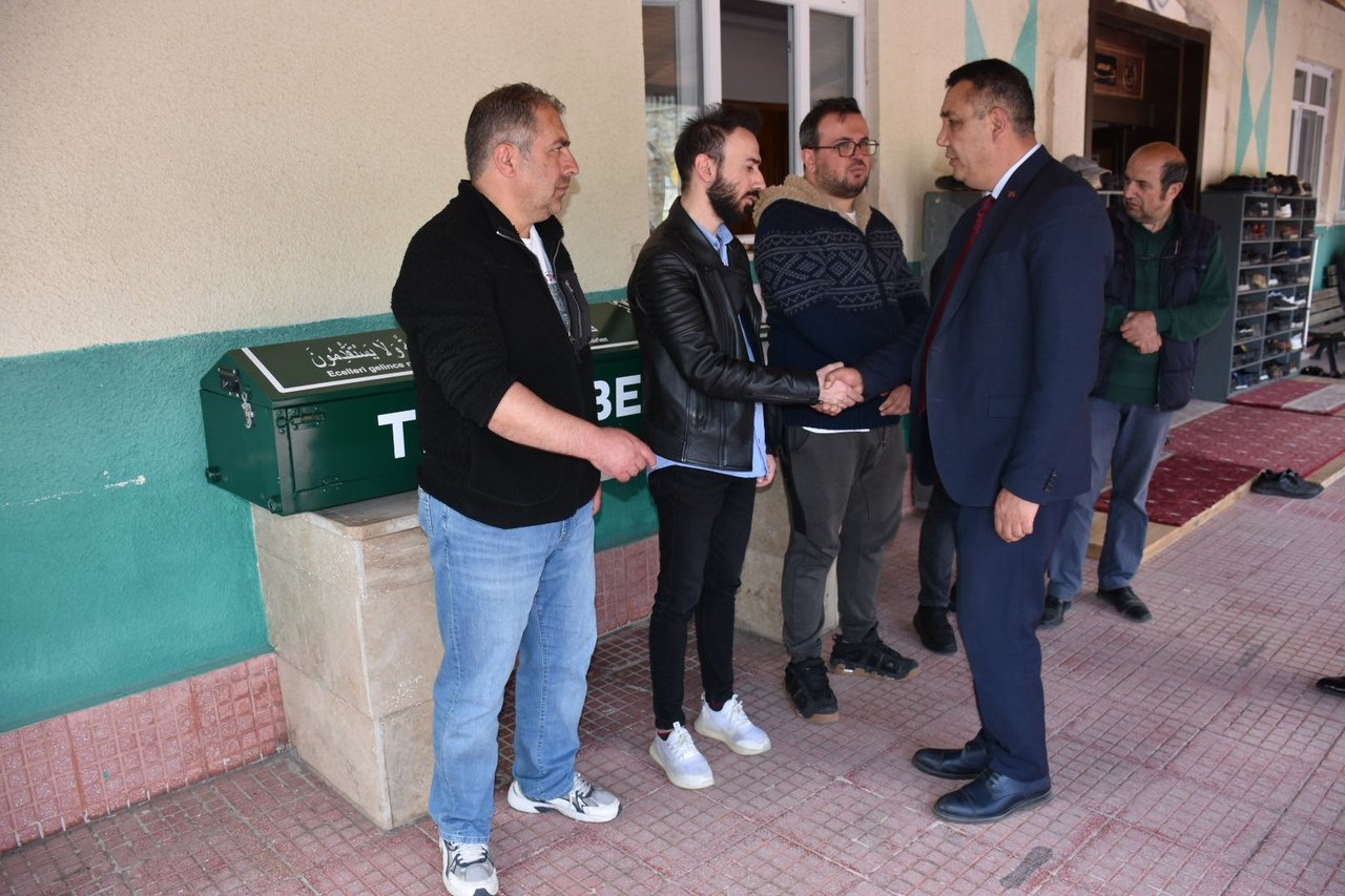 BAŞKANIMIZ, İLİMİZ TEKKE BELDESİ SAKİNLERİNDEN EMİNE ALKAN’I EBEDİYETE UĞURLADI