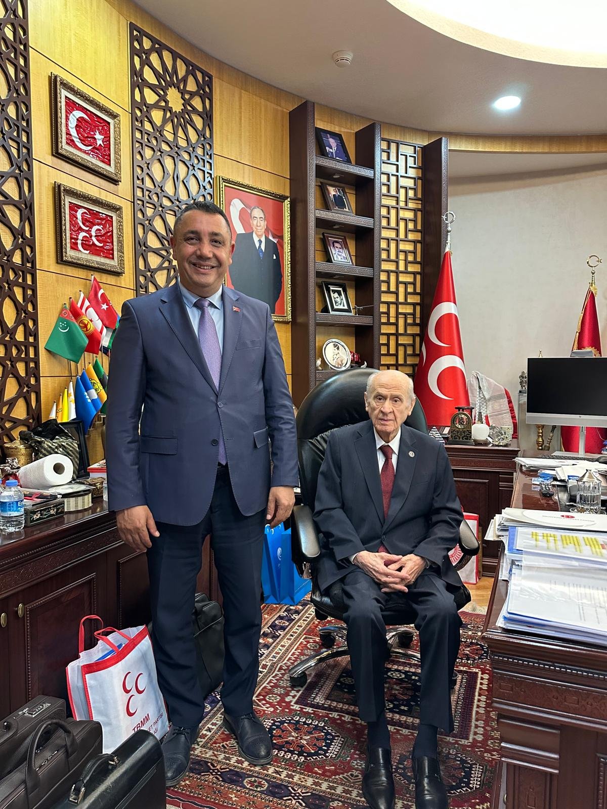 BAŞKANIMIZ, GENEL BAŞKANIMIZ SAYIN DEVLET BAHÇELİ BEYEFENDİYİ ZİYARET ETTİ