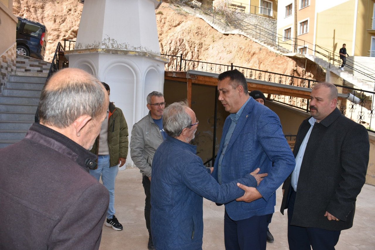 BAŞKANIMIZ, MERHUME MERYEM ABİŞ’İN AİLESİNE VE YAKINLARINA TAZİYE ZİYARETİNDE BULUNDU