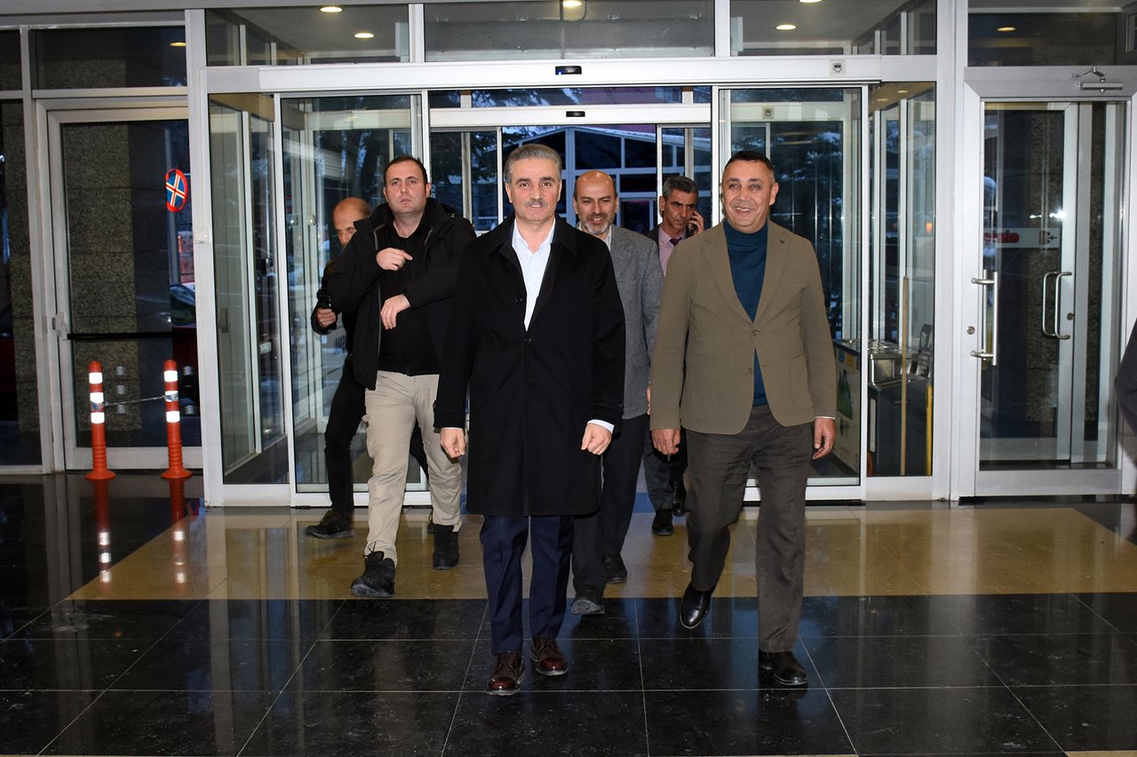 BAŞKANIMIZ, VALİMİZ SAYIN AYDIN BARUŞ’A VE HEMŞEHRİLERİMİZE TEŞEKKÜR ETTİ