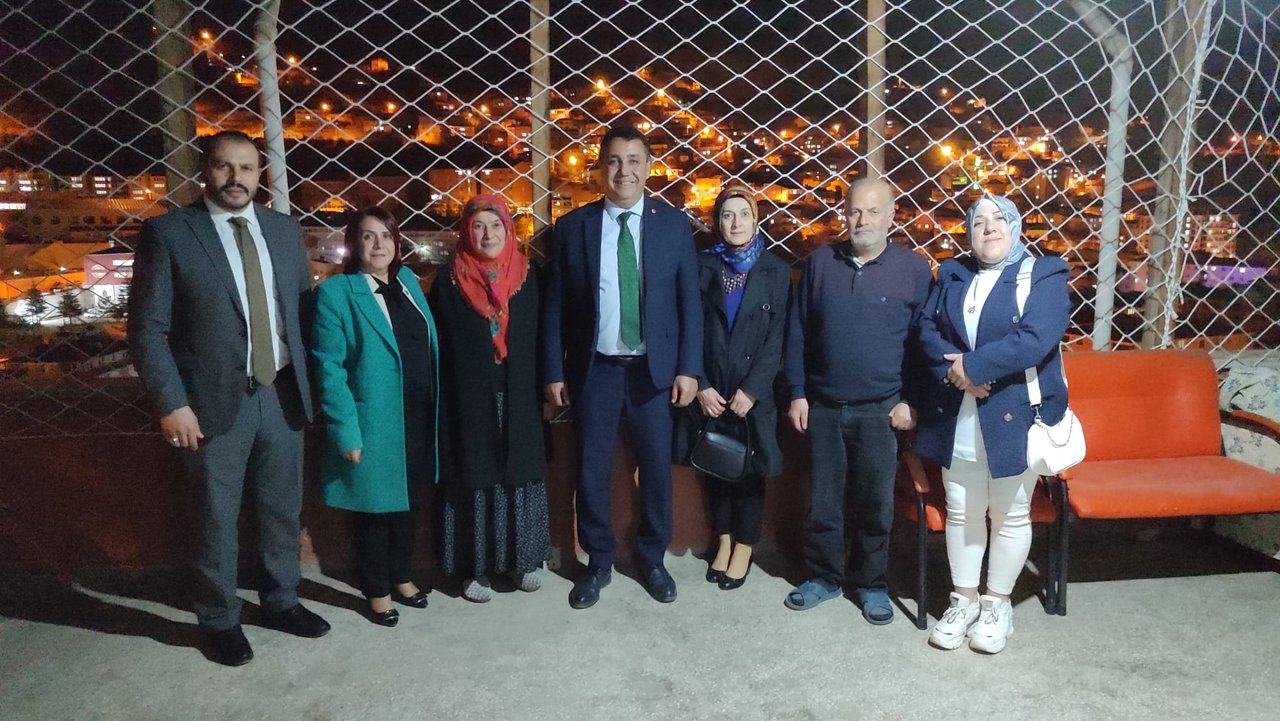 BAŞKANIMIZ, EROĞLU VE CANLI AİLELERİNE ZİYARETTE BULUNDU