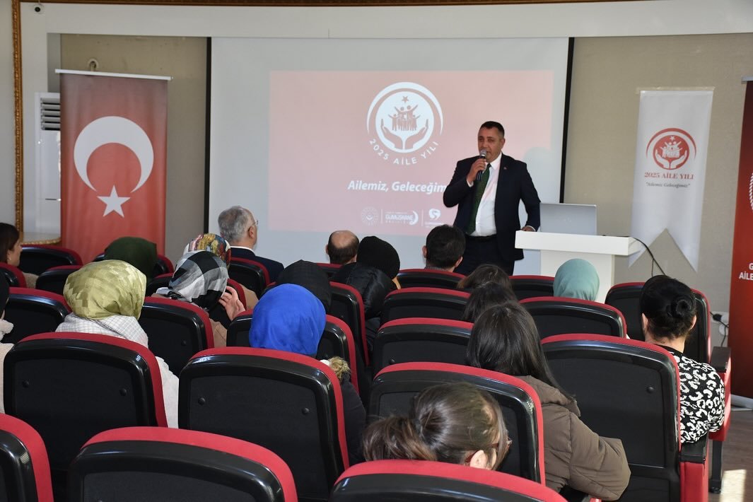 BAŞKANIMIZ, “HUZURUN, MUTLULUĞUN KAYNAĞI OLARAK AİLEMİZ” KONULU SÖYLEŞİYE KATILDI