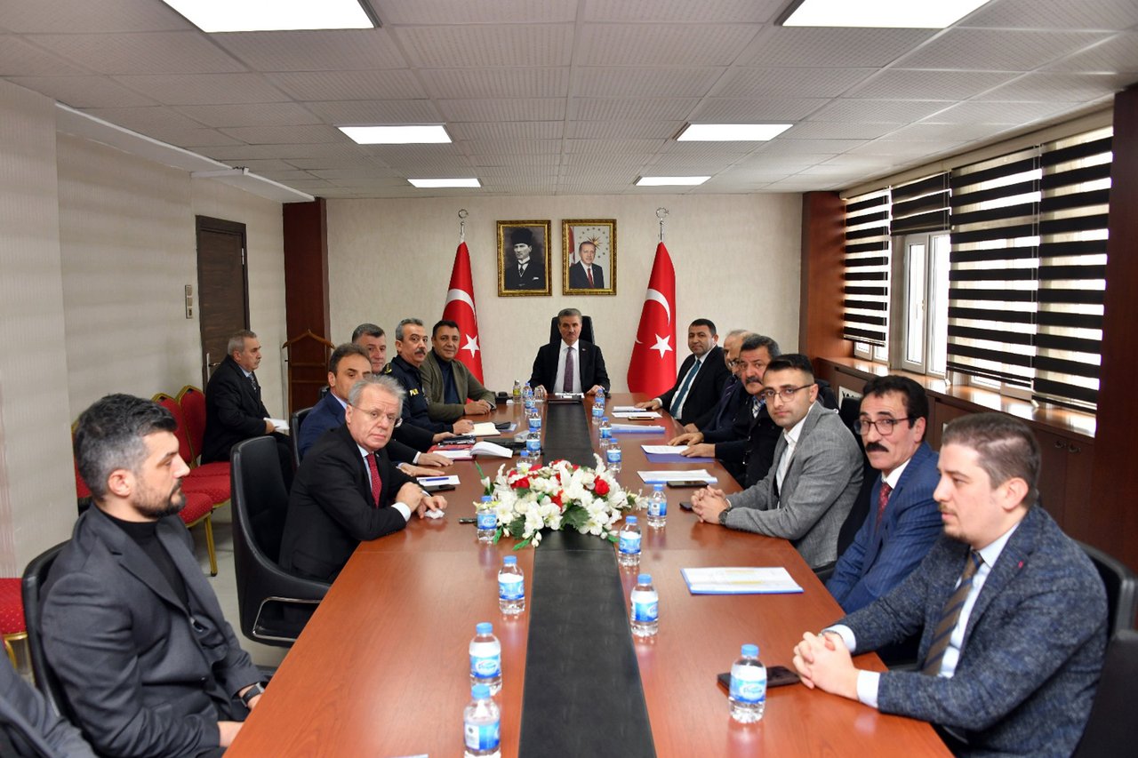 BAŞKANIMIZ, KIŞ ÖNLEMLERİ KOORDİNASYON TOPLANTISI’NA KATILDI