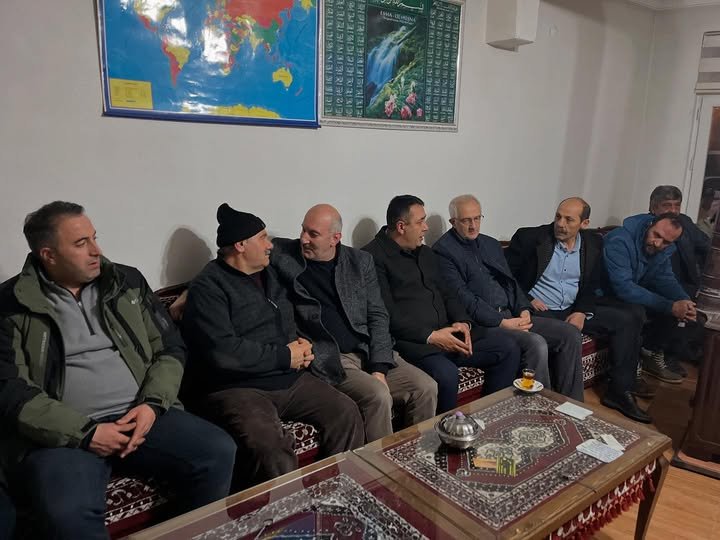 BAŞKANIMIZ, VEFAT EDEN RECEP TURGUT KÖMÜRCÜ’NÜN AİLESİNE TAZİYE ZİYARETİNDE BULUNDU