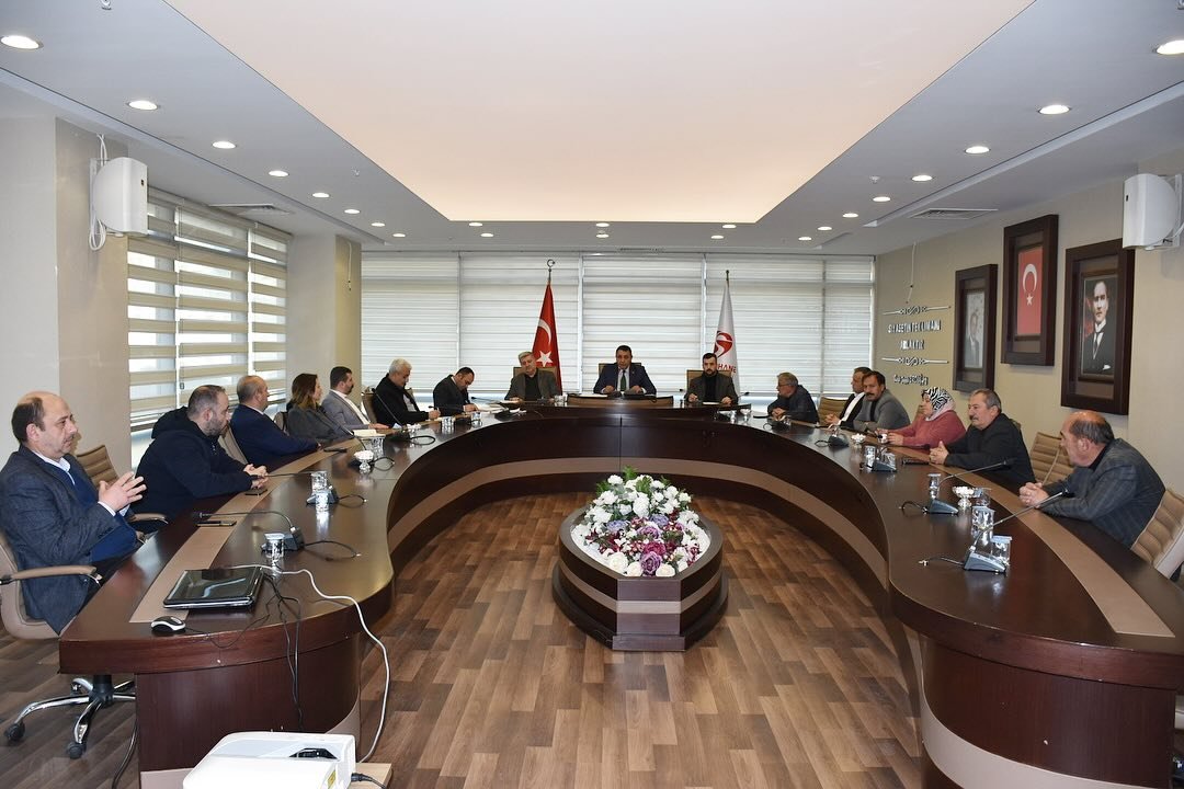 BAŞKANIMIZ, 2024 YILININ SON BELEDİYE MECLİS TOPLANTISI’NI GERÇEKLEŞTİRDİ