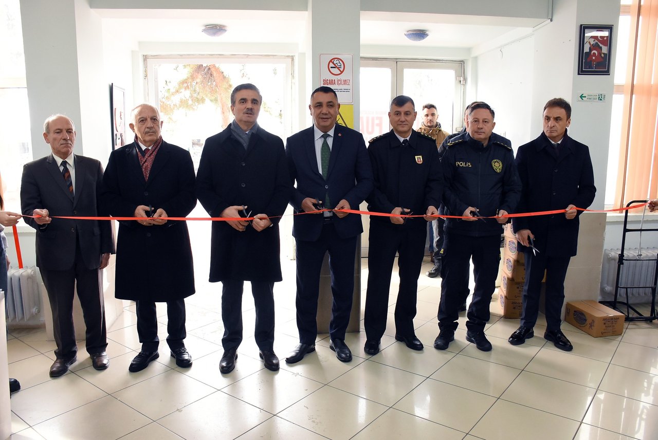 MERHUM VASFİ MAHİR KOCATÜRK ANISINA GERÇEKLEŞTİRDİĞMİZ 1. KİTAP FUARI SONA ERDİ