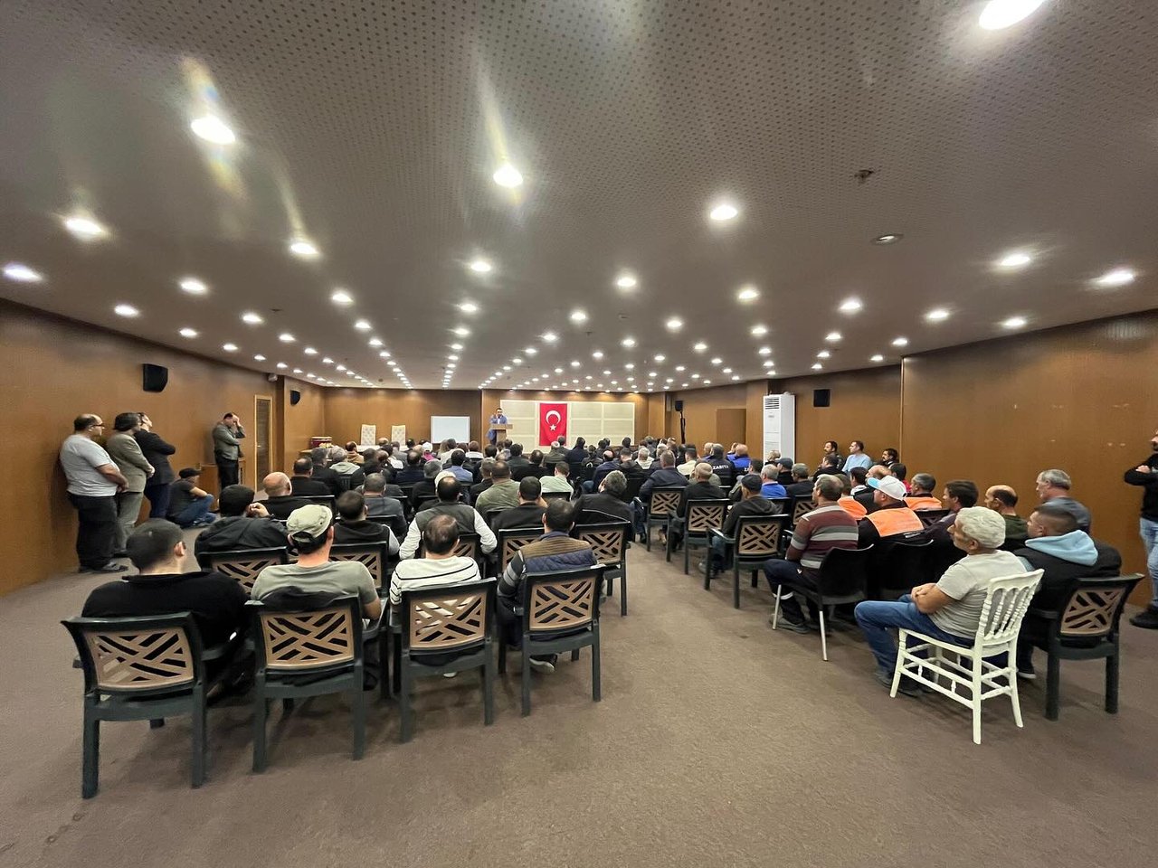 BAŞKANIMIZ, SAHADA GÖREVLİ PERSONELİMİZ İLE TOPLANTI YAPTI