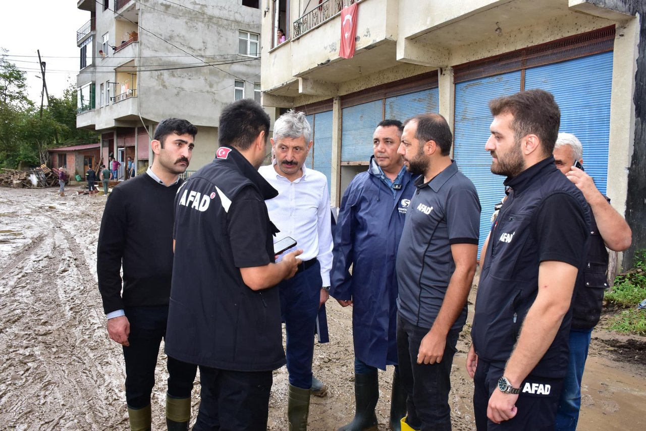 BAŞKANIMIZ, ARAKLI İLÇESİNİ ZİYARET EDEREK İNCELEMELERDE BULUNDU