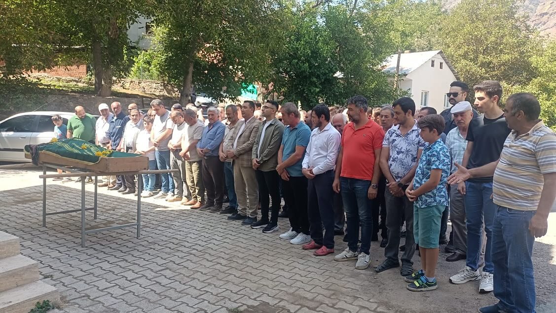 BAŞKANIMIZ, CENAZE TÖRENLERİNE KATILDI