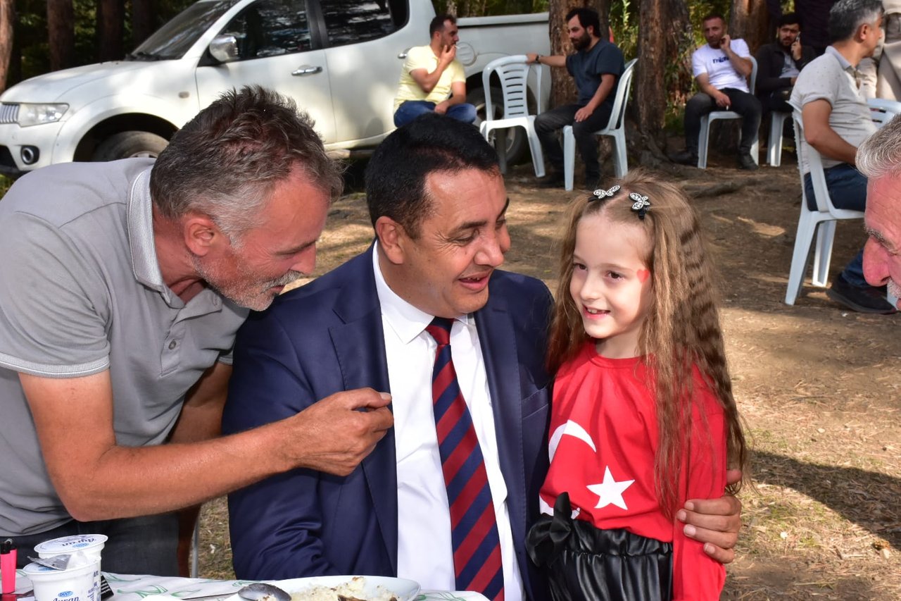 BAŞKANIMIZ, KARAMUSTAFA KÖYÜ YAYLA ŞENLİĞİNE KATILDI