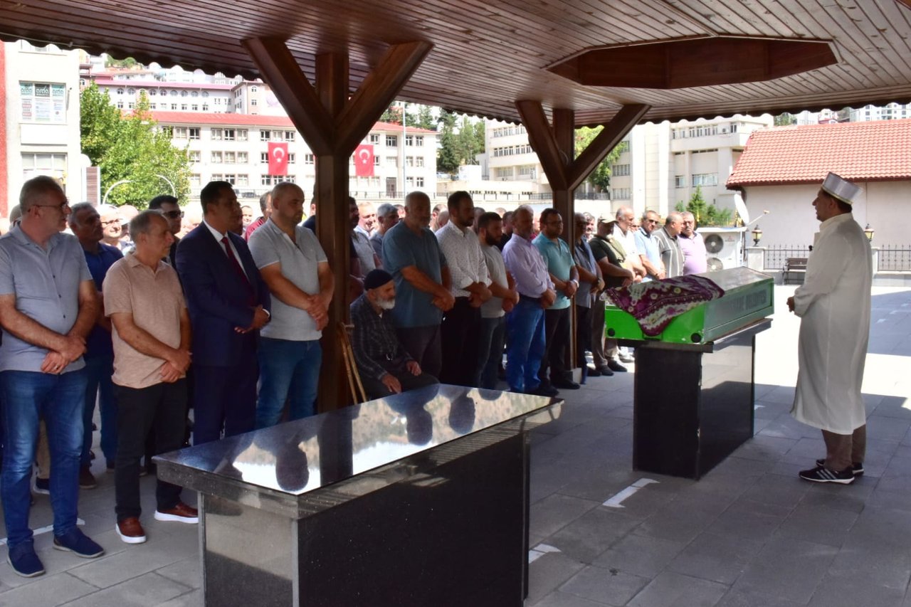 BAŞKANIMIZ, SEVİM BEKTAŞ’I EBEDİYETE UĞURLADI