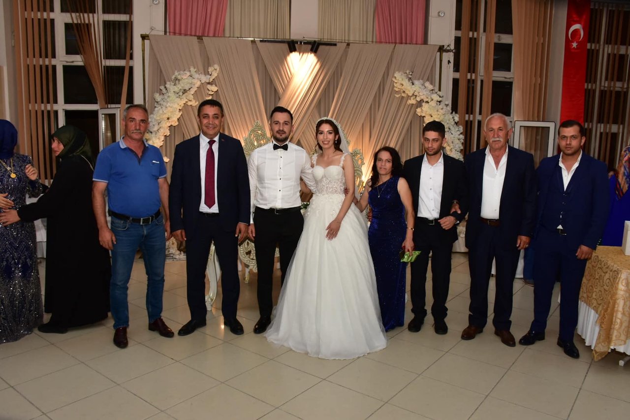 BAŞKANIMIZ, DÜĞÜN TÖRENLERİNE KATILDI