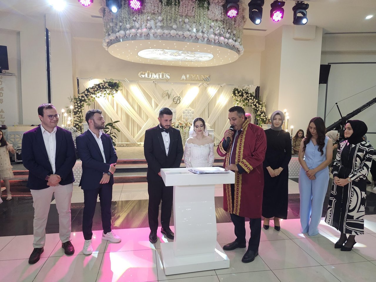 BAŞKANIMIZ, ŞURA BİLGİN VE BAYRAM YAZICI ÇİFTİMİZİN DÜĞÜN TÖRENLERİNE KATILDI