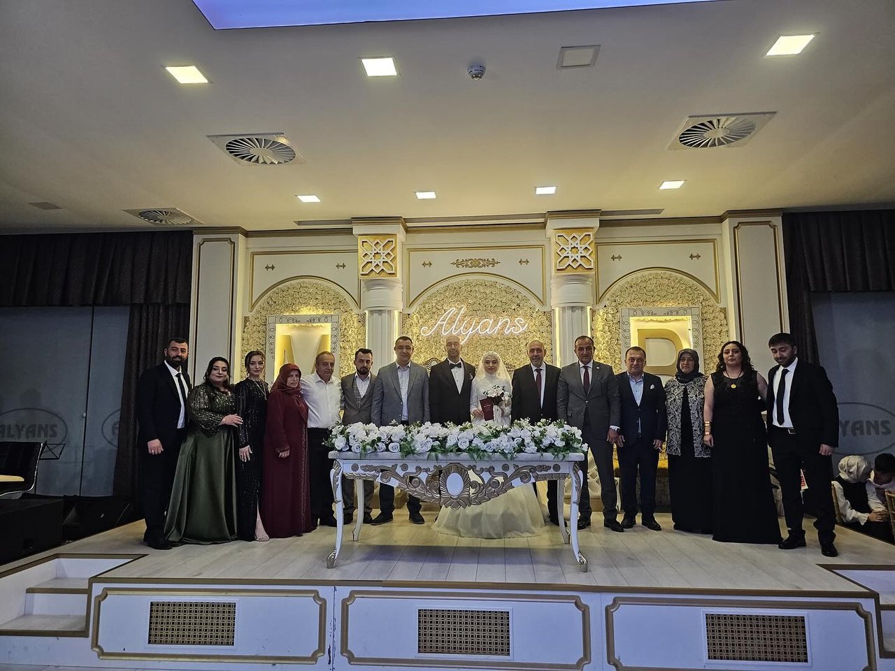 BAŞKANIMIZ, MİLLETVEKİLİMİZ SAYIN MUSA KÜÇÜK İLE BİRLİKTE NİKAH ŞAHİTLİĞİ YAPTI