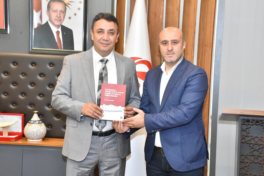 BAŞKANIMIZ, NAZİK ZİYARETLERİ İÇİN TEŞEKKÜR ETTİ