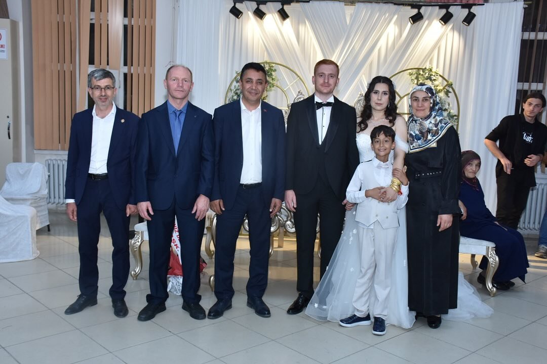 BAŞKANIMIZ DÜĞÜN TÖRENLERİNE KATILDI