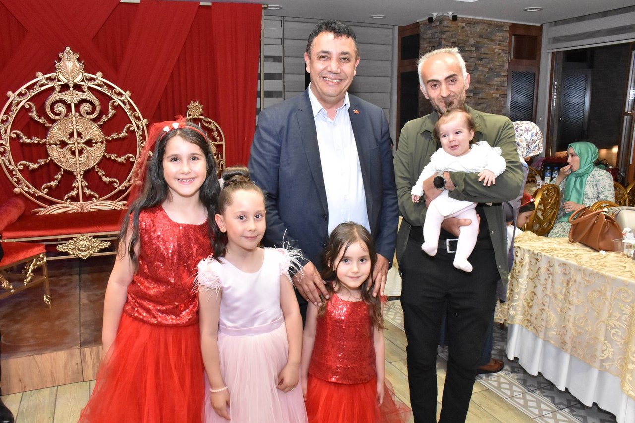 BAŞKANIMIZ, NİKAH KIYDI, KINA TÖRENLERİNE KATILDI