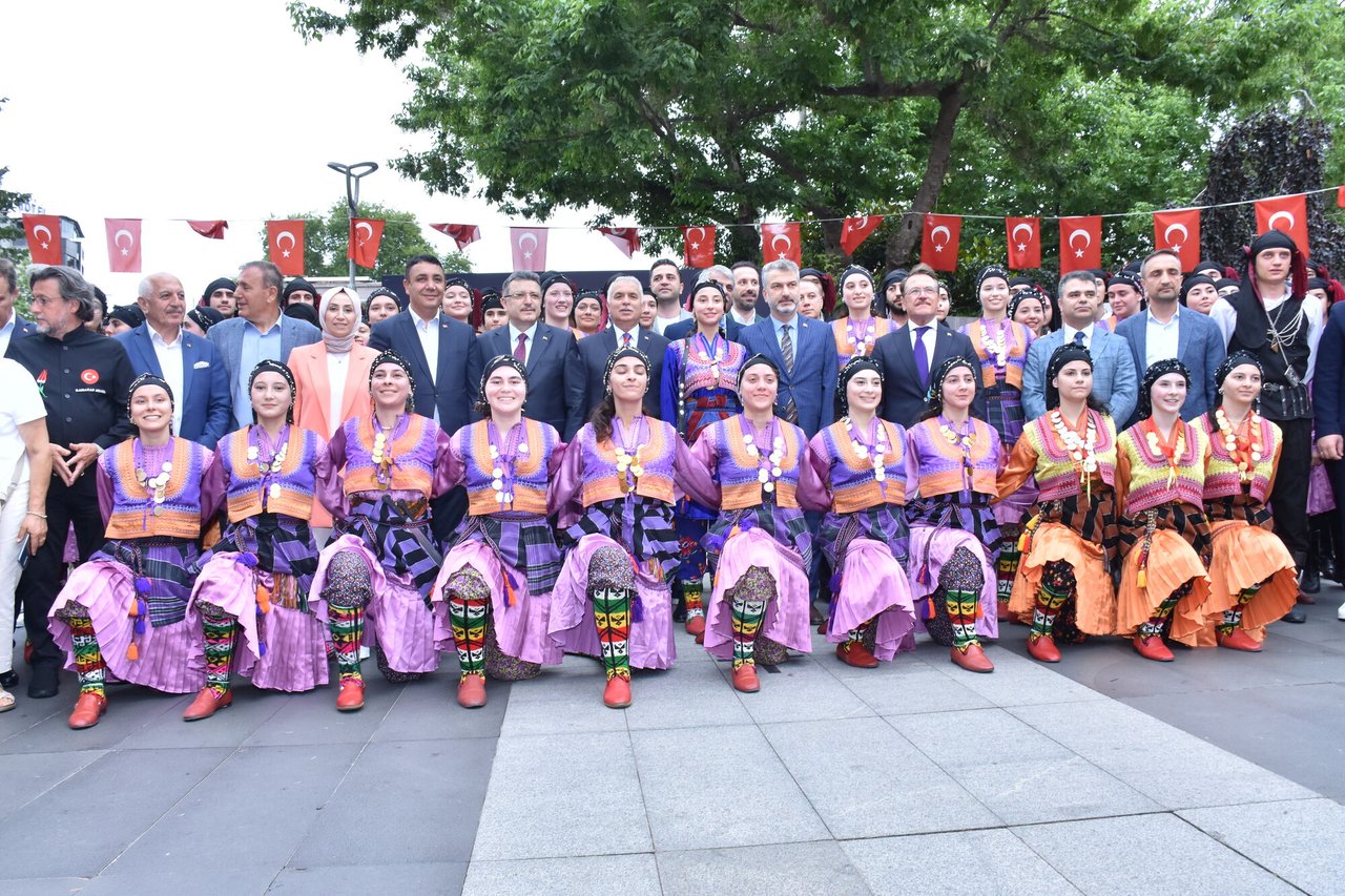 BAŞKANIMIZ, KÜLTÜR YOLU FESTİVALİ’NİN AÇILIŞ TÖRENİNE KATILDI