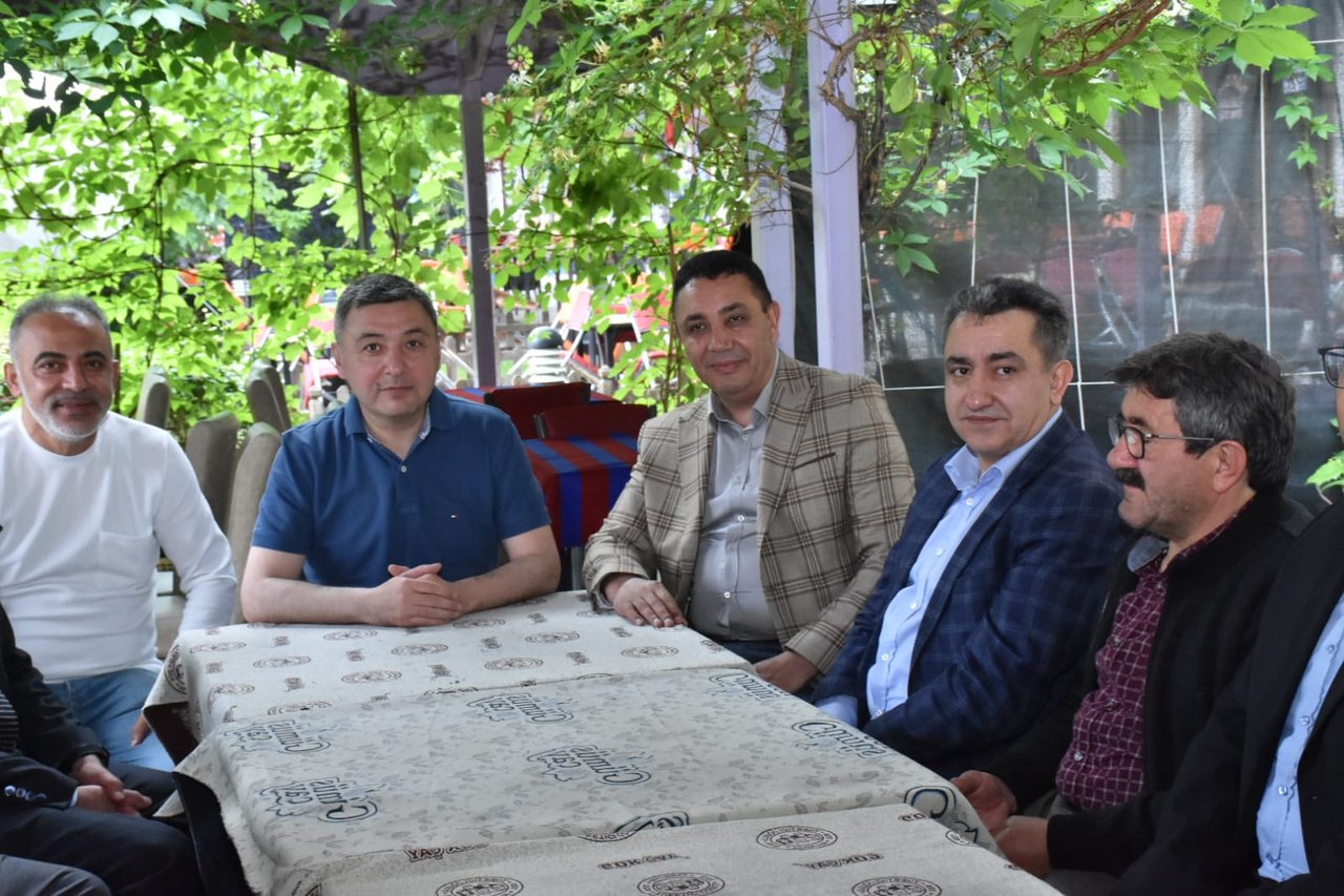 KEMALİYE CAMİİ’NDE, BAŞKANIMIZ BAYRAM NAMAZI SONRASI VATANDAŞLARIMIZLA BAYRAMLAŞTI‬